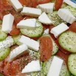 alino-para-ensalada-de-tomate-y-queso-fresco