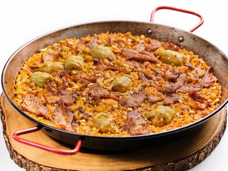 Arroz Meloso de Secreto y Alcachofas