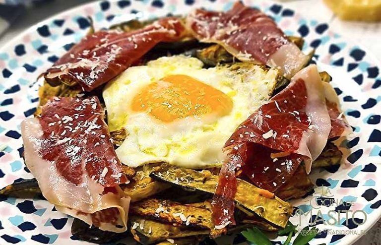 Rollitos de Berenjena con Jamón y Queso