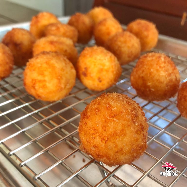 Cómo hacer bolitas de queso