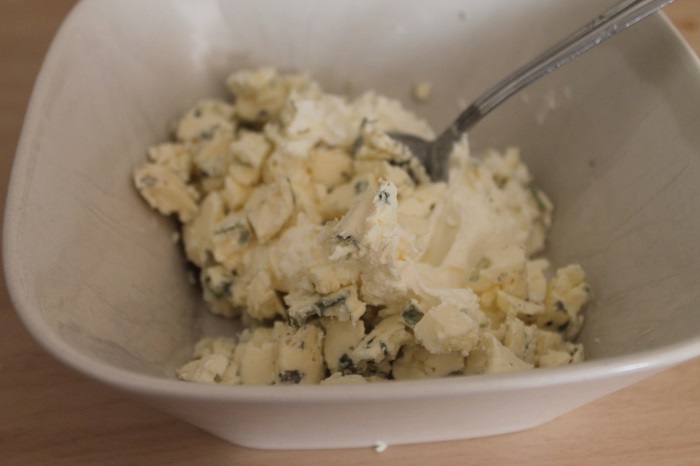 Bolitas de Queso y Nueces