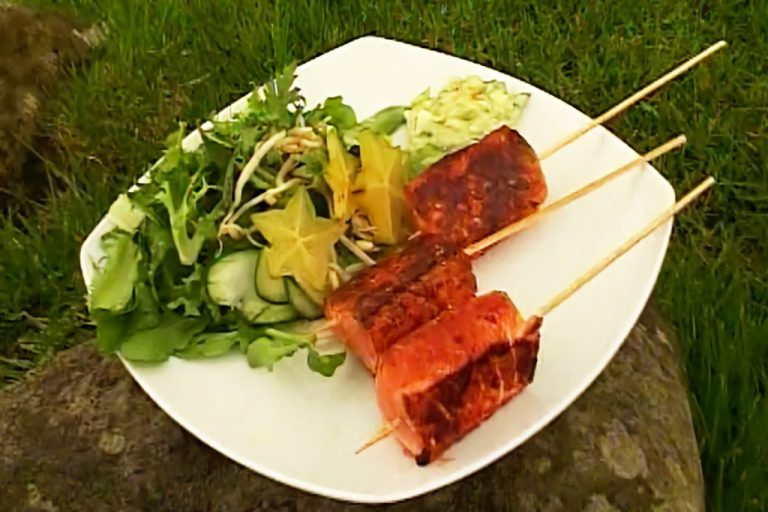 Brochetas de Salmón y Aguacate