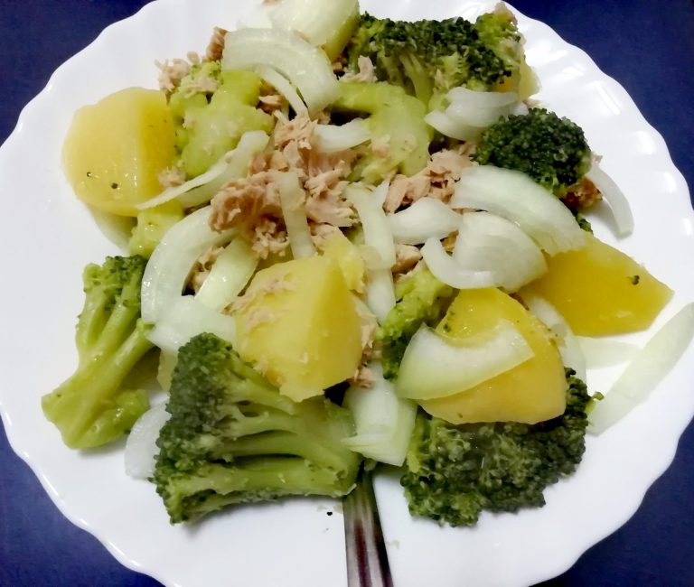 Brócoli con Patatas y Atún