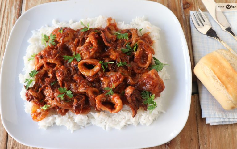 Calamares Encebollados de la Abuela