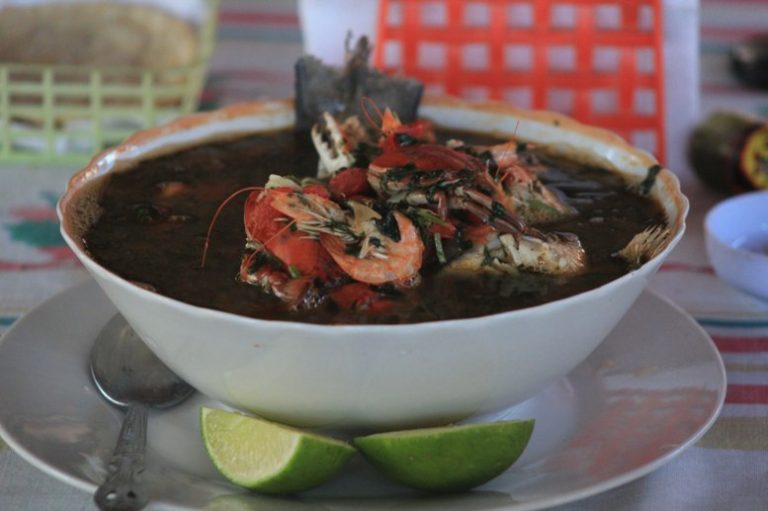 Caldo de Marisco para Paella