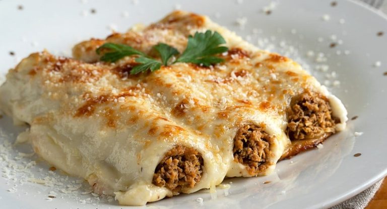 Canelones con Salsa de Tomate