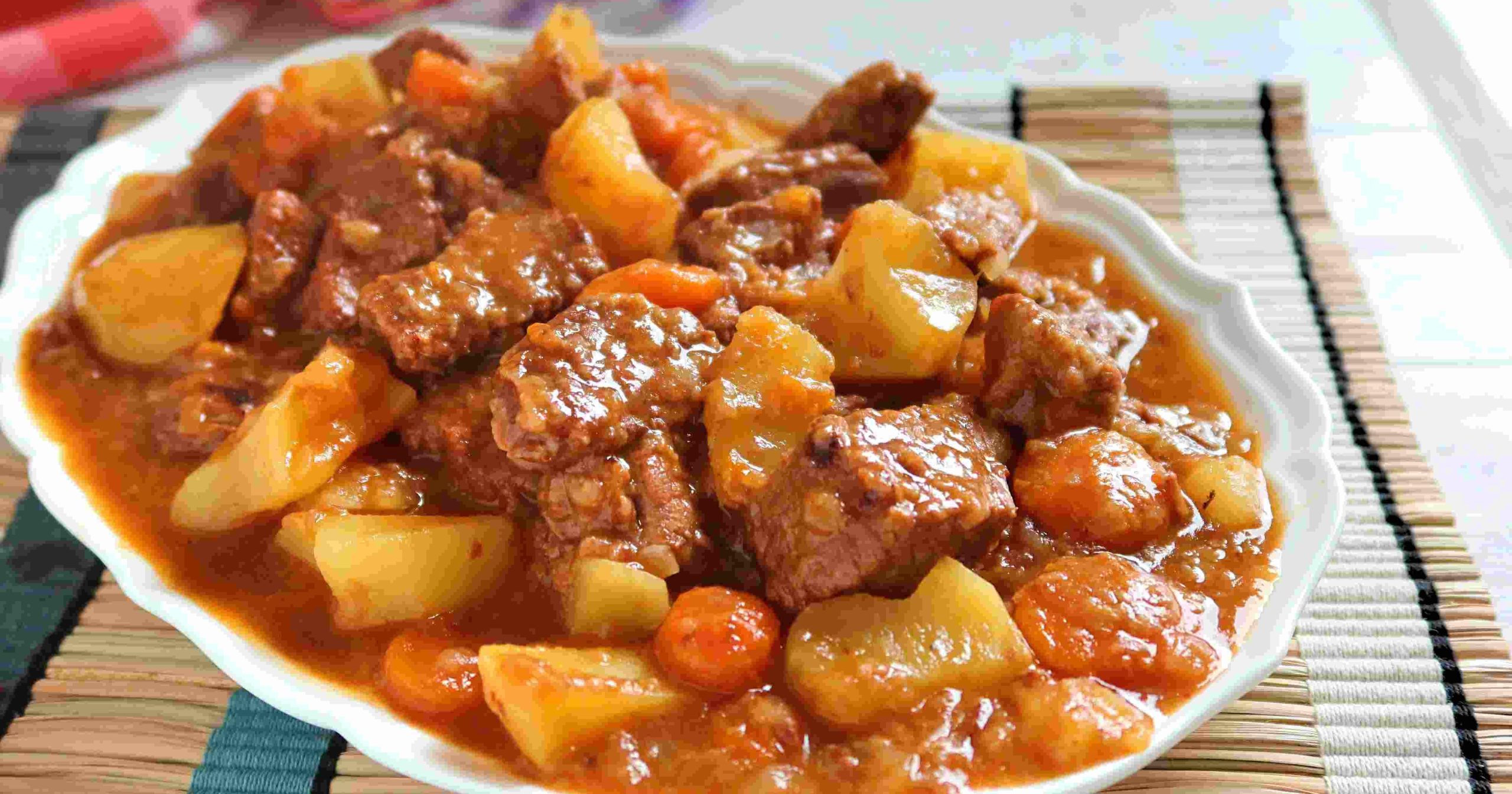 carne-con-patatas