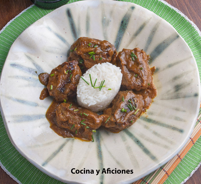 Carrilleras de Cerdo con Verduras en Olla Rápida