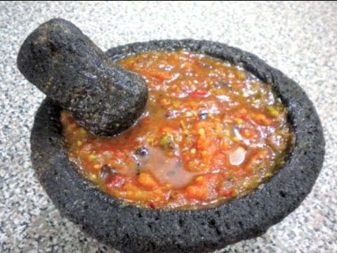 Cómo hacer salsa de molcajete