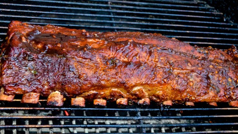 Hay que cocer las costillas antes de meterlas al horno