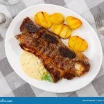 costillas-de-ternera-con-patatas