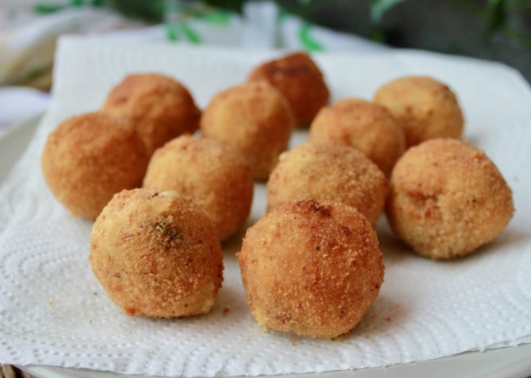 Croquetas con Harina de Garbanzo