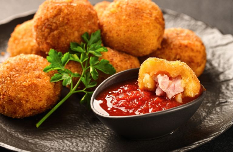 Cómo Presentar un Plato de Croquetas