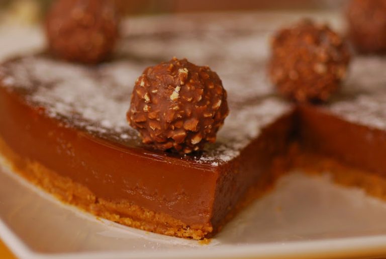 Tarta de Ferrero Rocher con Cuajada