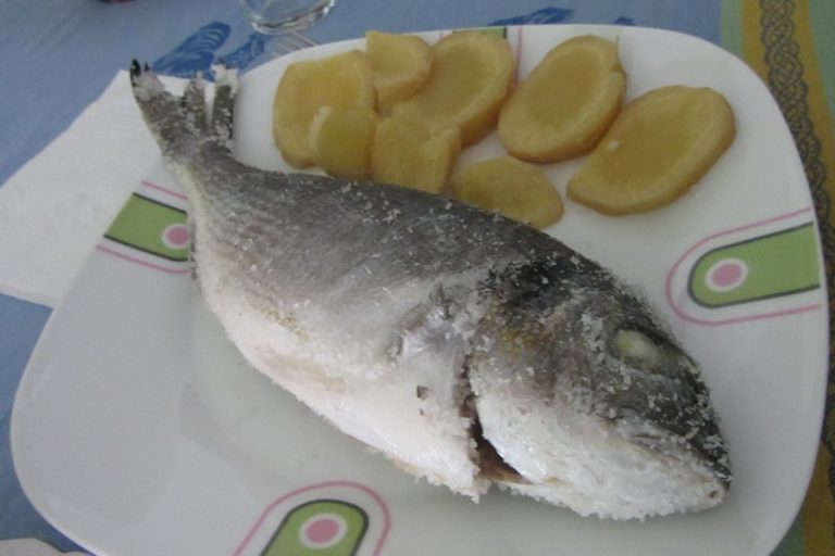 Dorada a la Sal con Limón