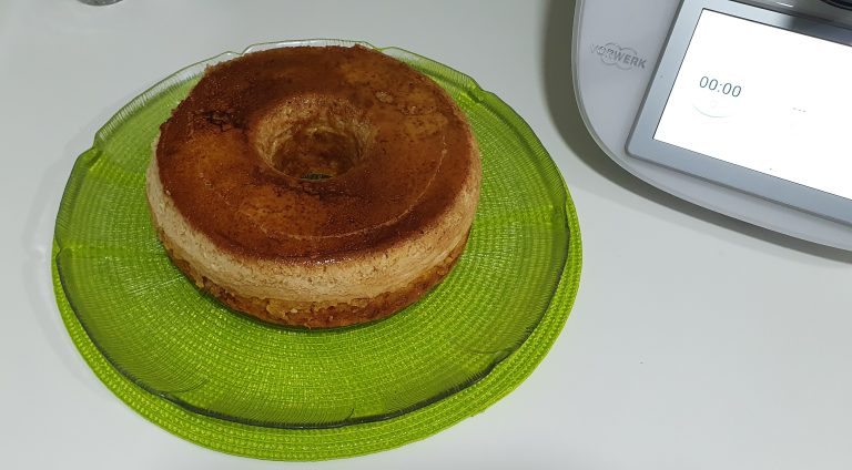 Bizcocho con Flan de Sobre