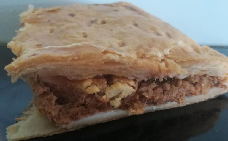 Empanada de Langostinos y Puerros