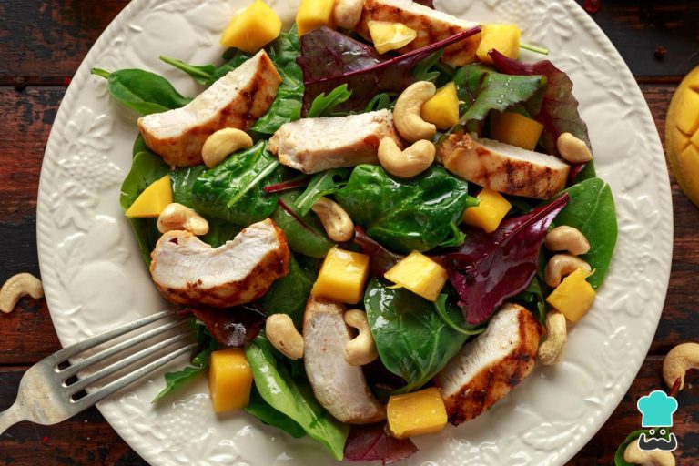 Ensalada con Mango y Nueces