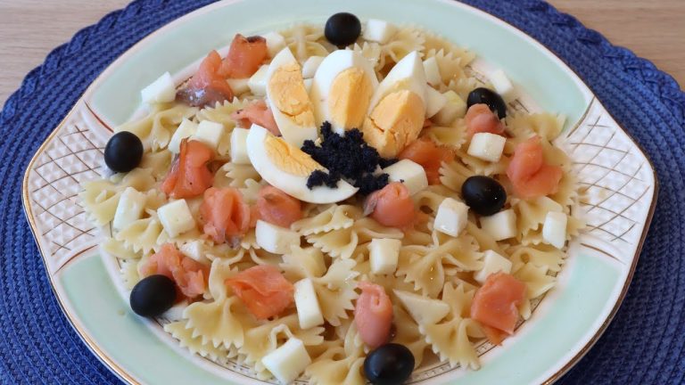 Ensalada de Pasta con Salmón y Aguacate