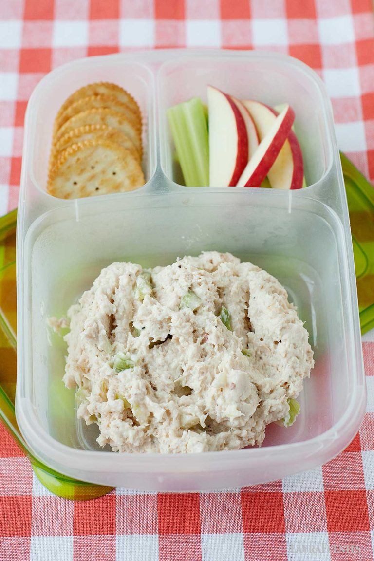 Ensalada de Pollo con Manzana y Mayonesa