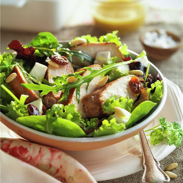 Ensalada con Queso de Cabra y Vinagre Balsámico