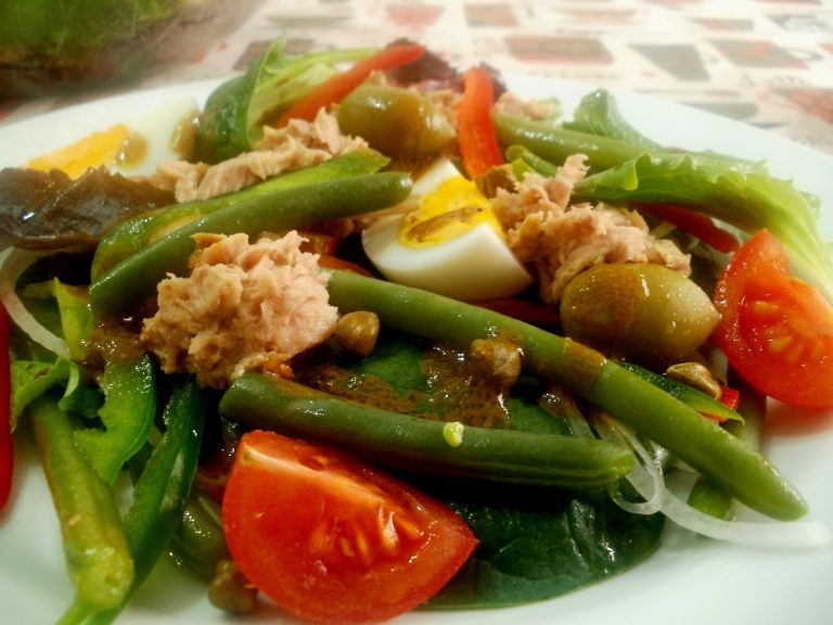 Ensalada de Aguacate con Gambas