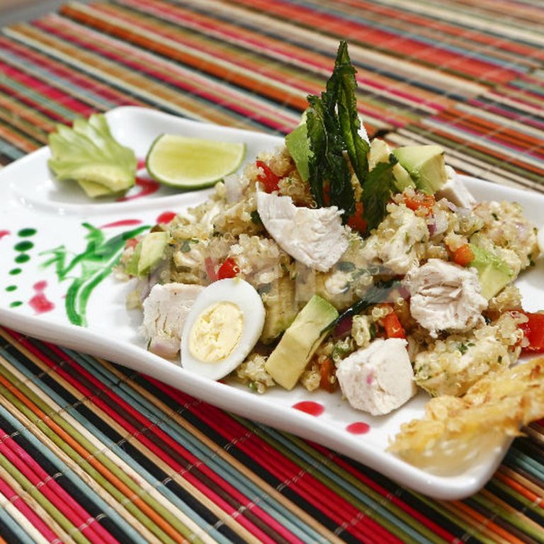 Ensaladilla de Aguacate y Langostinos