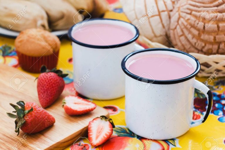 Fresas con Leche y Canela