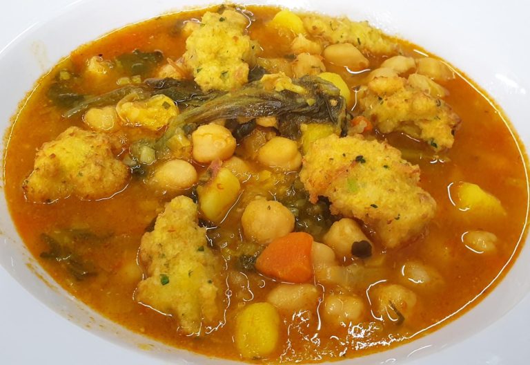 Potaje de Garbanzos con Acelgas y Bacalao Arguiñano