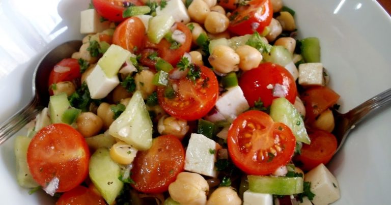 Garbanzos con Queso Feta al Horno