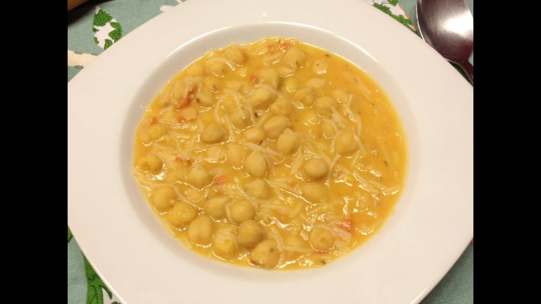 Garbanzos de Bote con Fideos