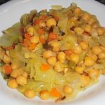 garbanzos-y-repollo-cocinados