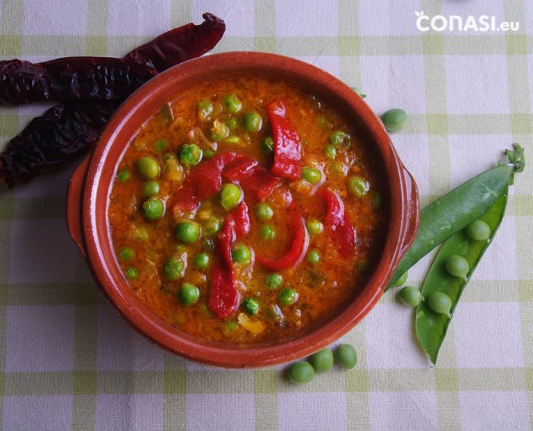 Guisantes con Jamón y Tomate Frito