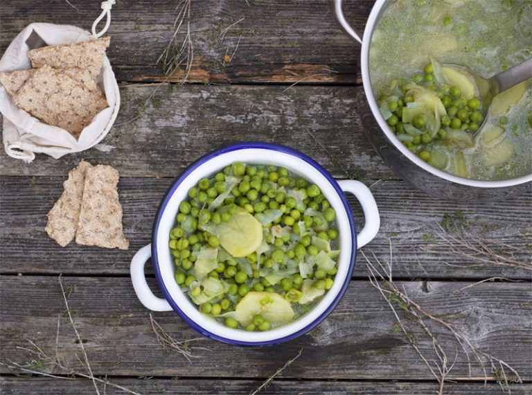 Receta: Guisantes con Patatas y Huevo