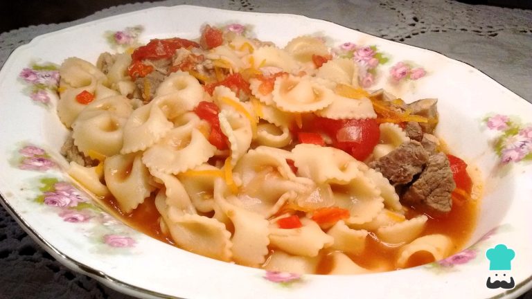 Guiso de Carne con Pasta