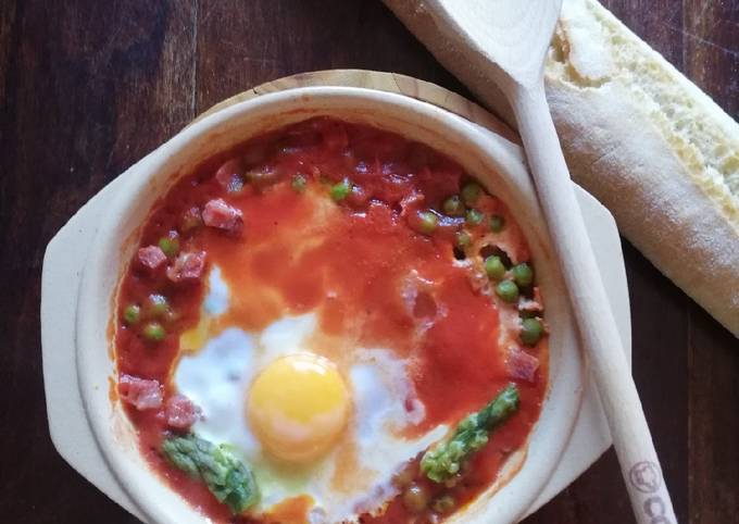 Huevos al plato en el microondas