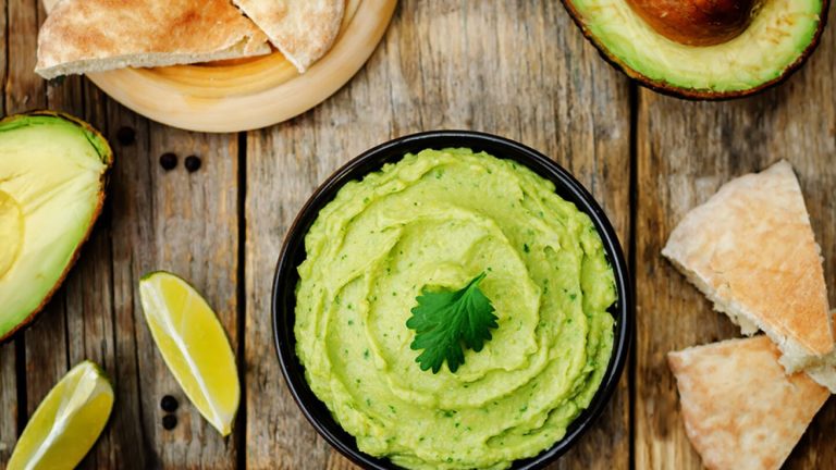 Hummus de Garbanzos y Aguacate Thermomix