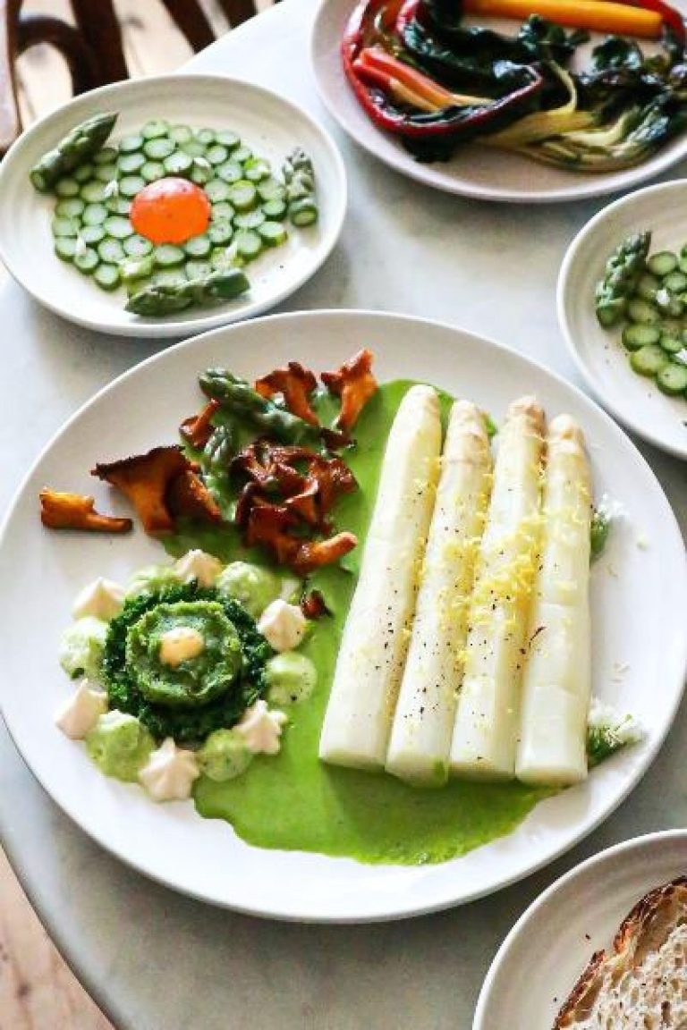 Ensalada de Tomate, Aguacate y Bonito