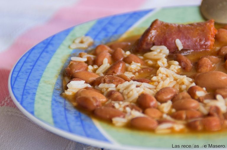 Judías Pintas con Arroz en Olla Rápida