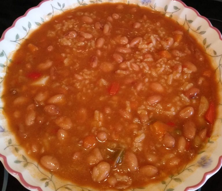 Judías Pintas de Bote con Arroz y Verduras