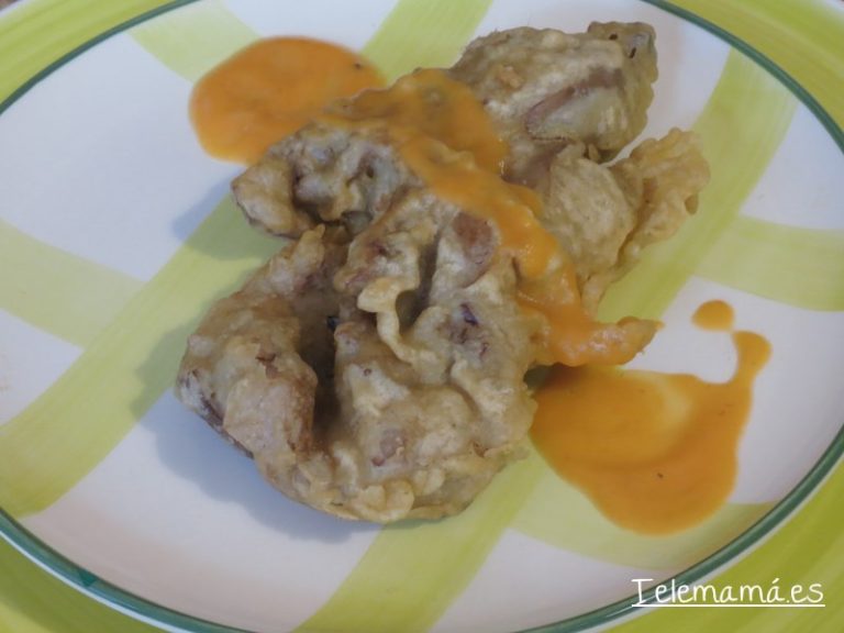 Manitas de Cerdo Rebozadas en Salsa: Receta de la Abuela