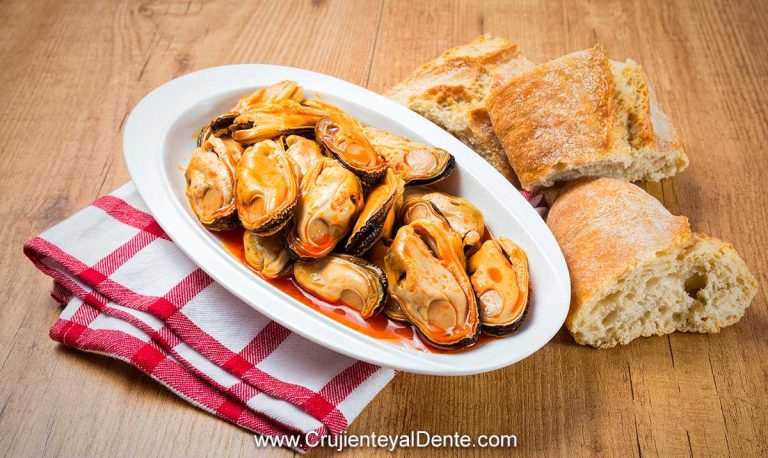 Crema de Mejillones con Manzana y Cilantro