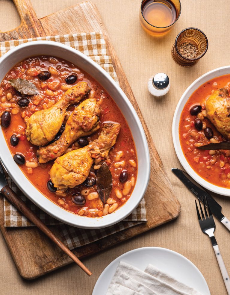 Muslos de Pollo Guisados con Vino Blanco