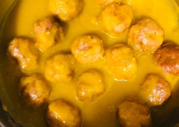 Albóndigas de pollo con champiñones