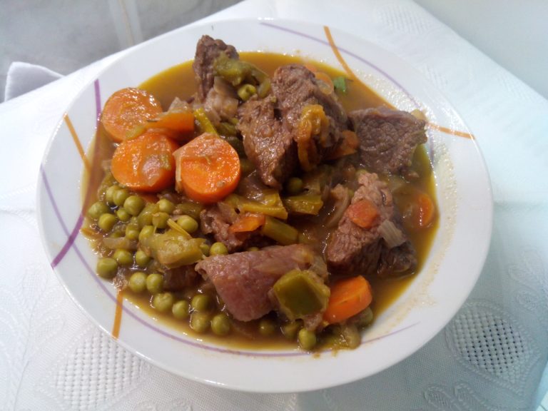 Carne Guisada Asturiana: Receta de la Abuela