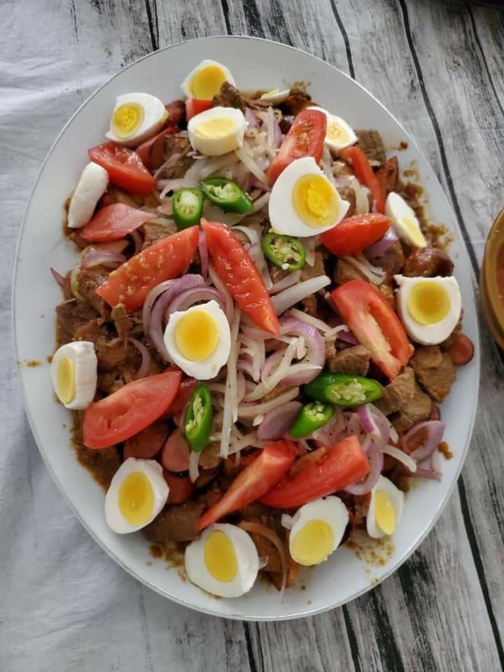 Arroz con Salchichas Frescas y Verduras