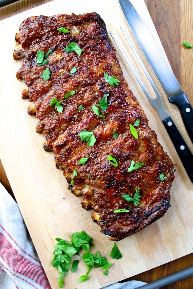 Costillas a las Finas Hierbas al Horno con Patatas