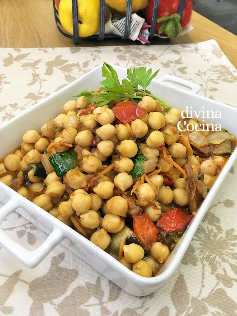 Garbanzos de bote con verduras para una dieta equilibrada