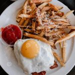 plato-de-patatas-con-bacon