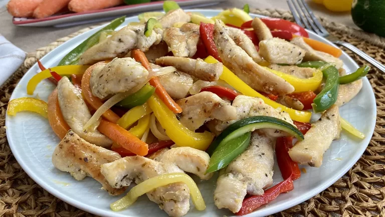 Pollo con Zanahorias y Cebolla Fácil